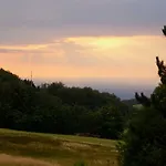 Апартаменты Schwarzwald-ferienwohnung Mit Panorama Und Pool Засбахвальден