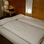 Schwarzwald-ferienwohnung Mit Panorama Und Pool Апартаменты *